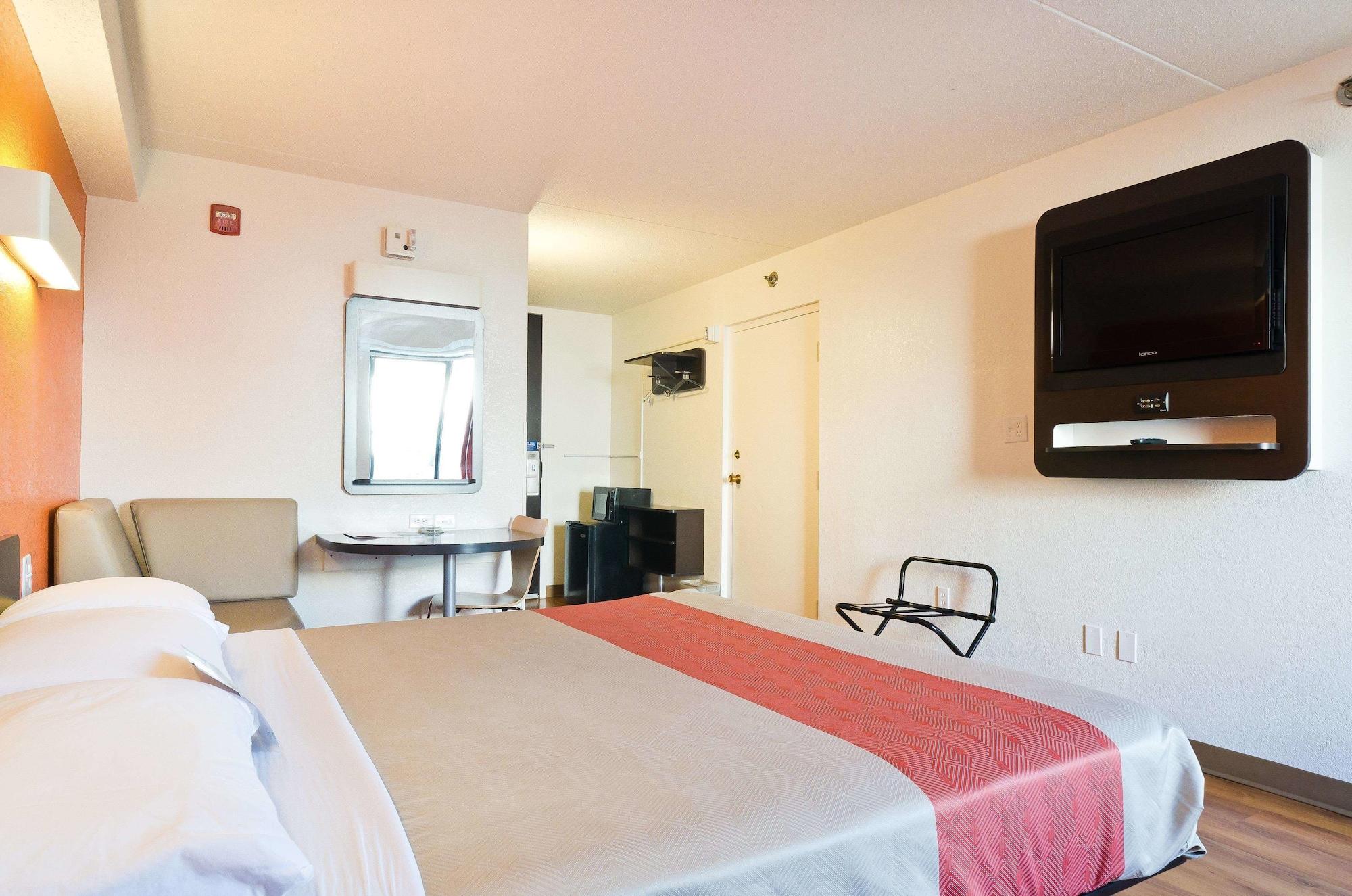 Motel 6-Springfield, Dc - Washington Southwest エクステリア 写真