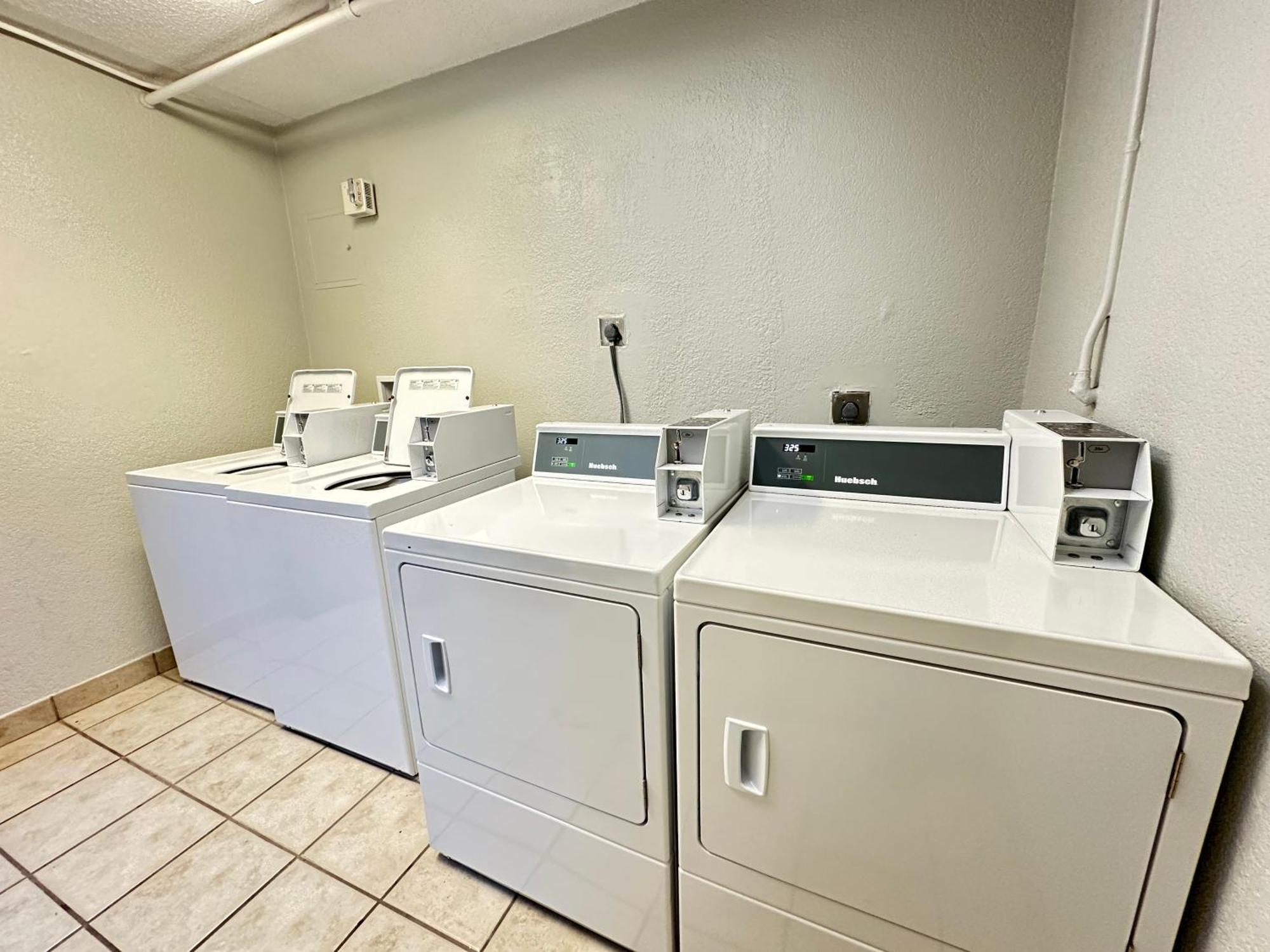 Motel 6-Springfield, Dc - Washington Southwest エクステリア 写真
