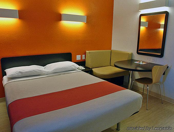 Motel 6-Springfield, Dc - Washington Southwest エクステリア 写真