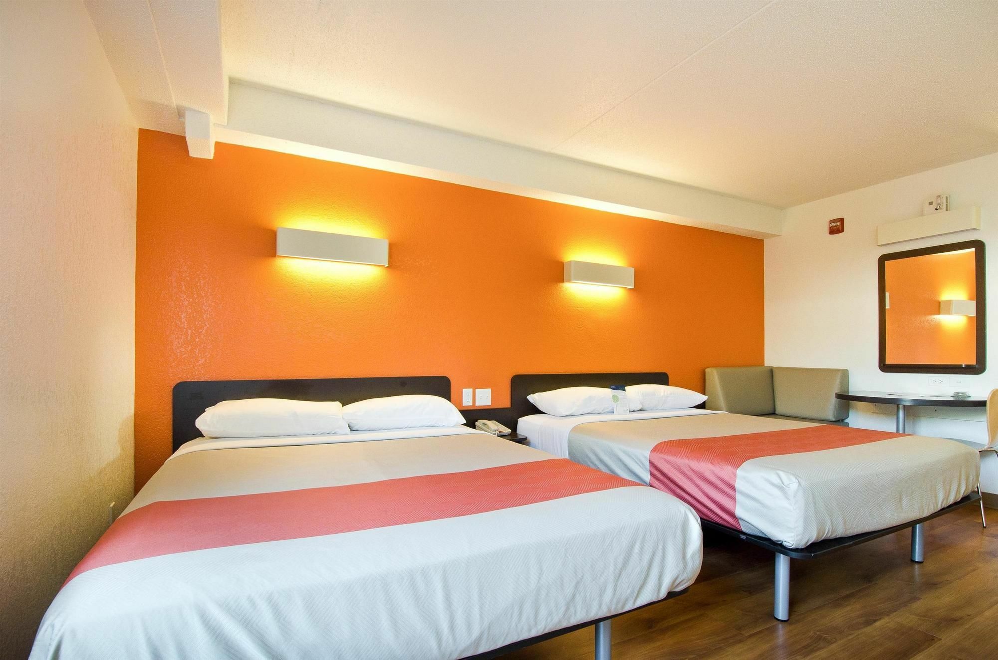 Motel 6-Springfield, Dc - Washington Southwest エクステリア 写真